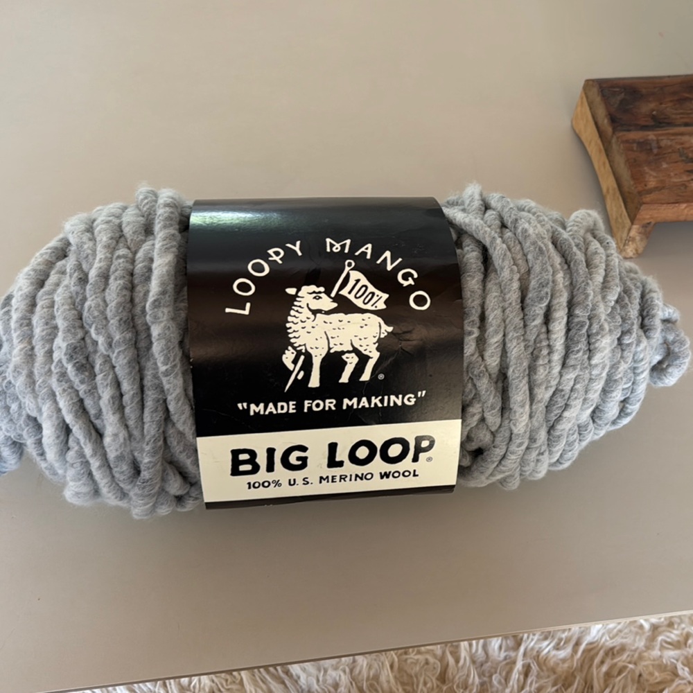 NWT Loopy Mango Big Loop Yarn in Gray